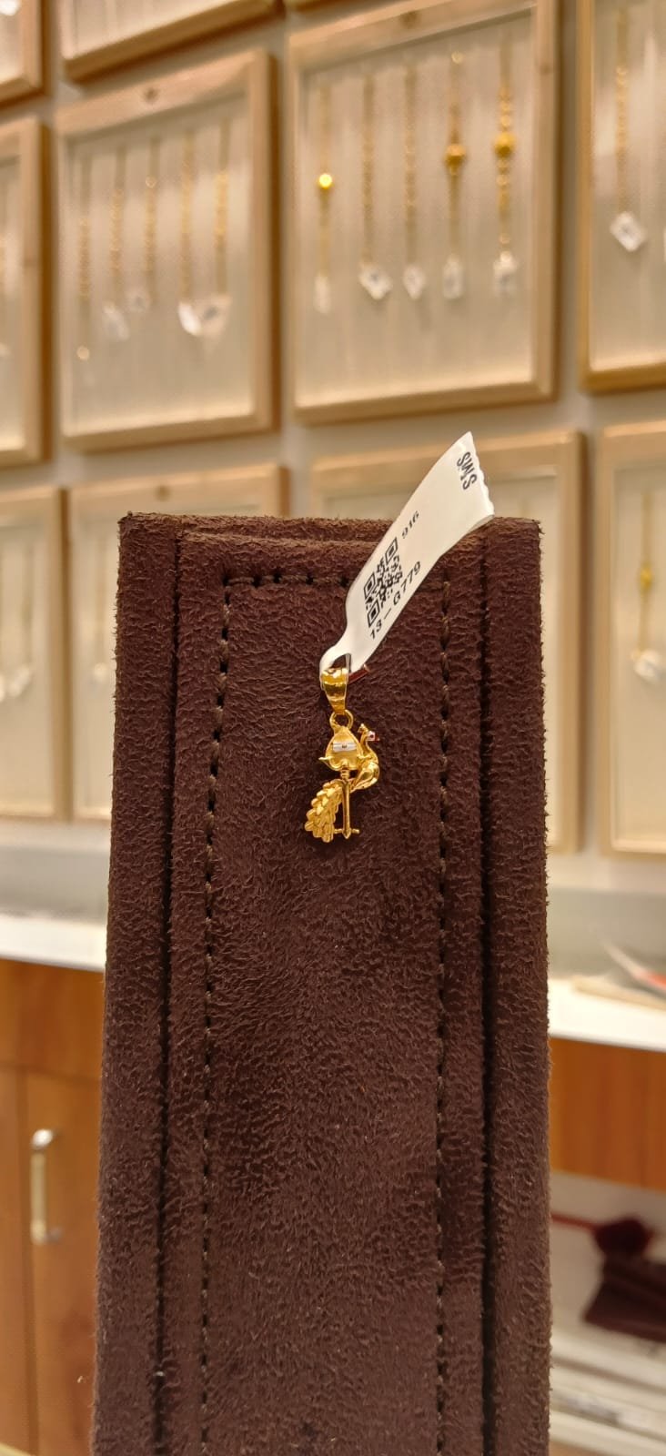 Single Hook Dollar